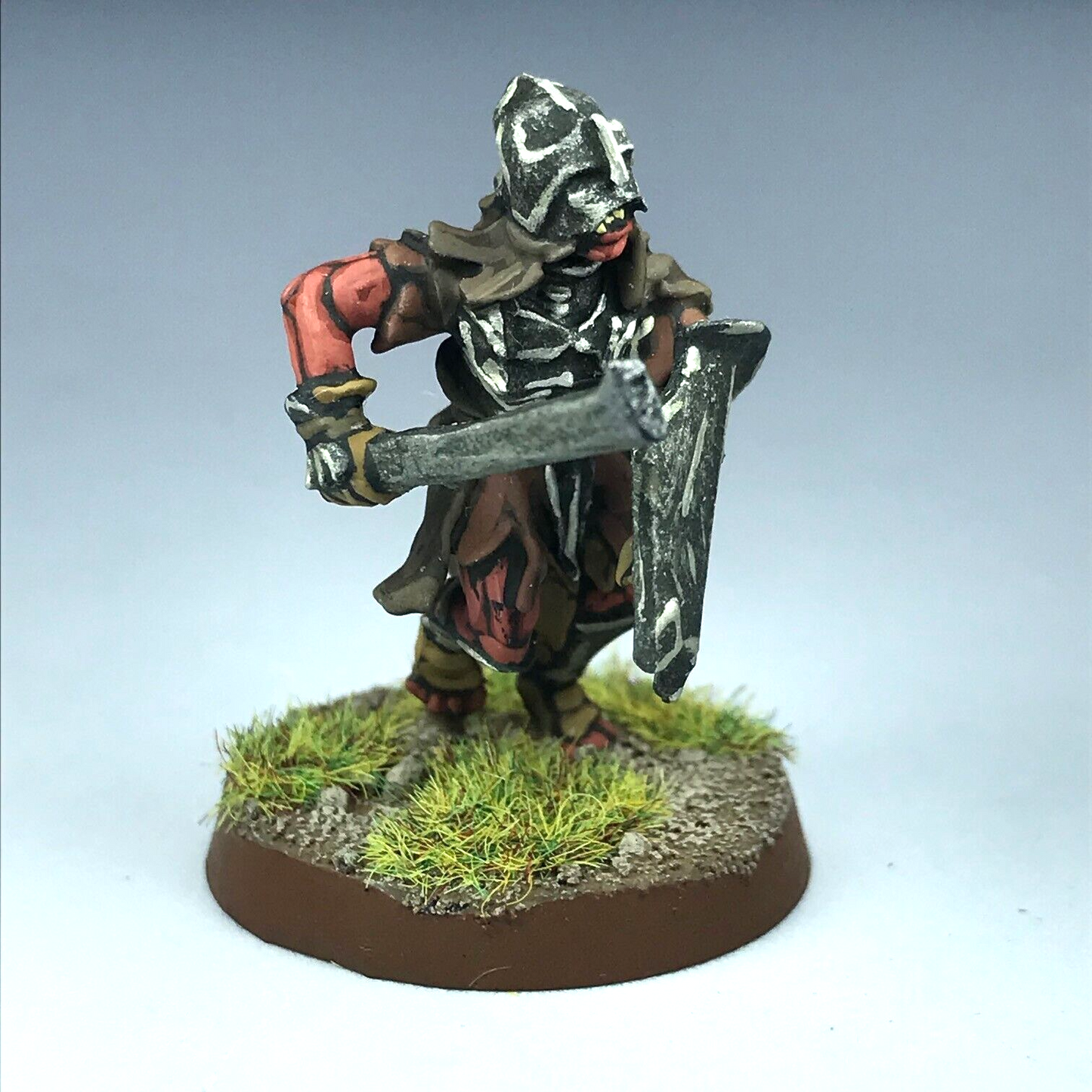 Metal Uruk Hai Scout - Painted - LOTR / Warhammer / Lord of the Rings X1324