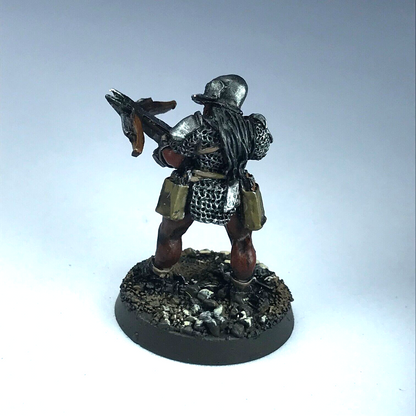 Uruk Hai with Crossbow - LOTR Warhammer Lord of the Rings Painted Metal X832