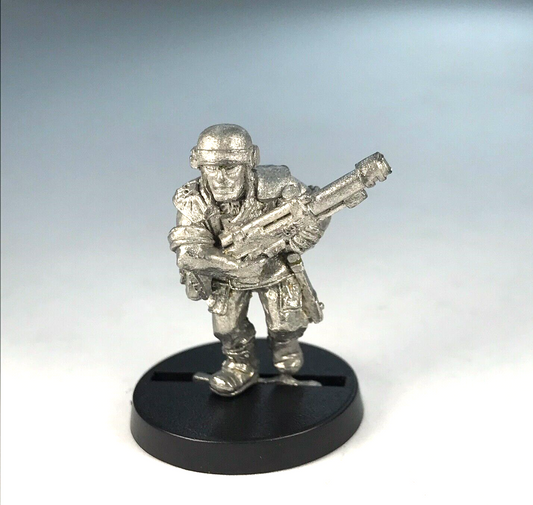 Cadian Shock Troop Rifleman Imperial Guard - Warhammer 40K Classic Metal X2619