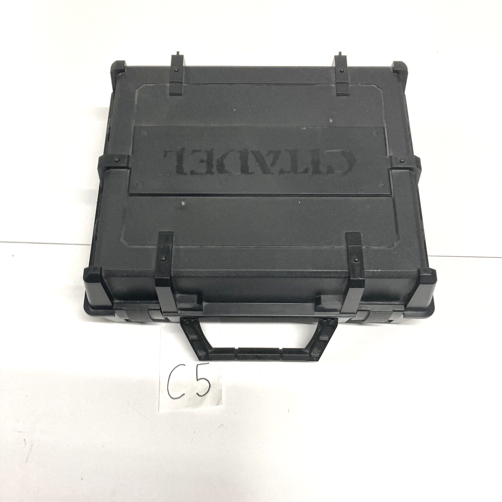 1eb40952-f67b-41aa-a3f4-7e9df59a909c