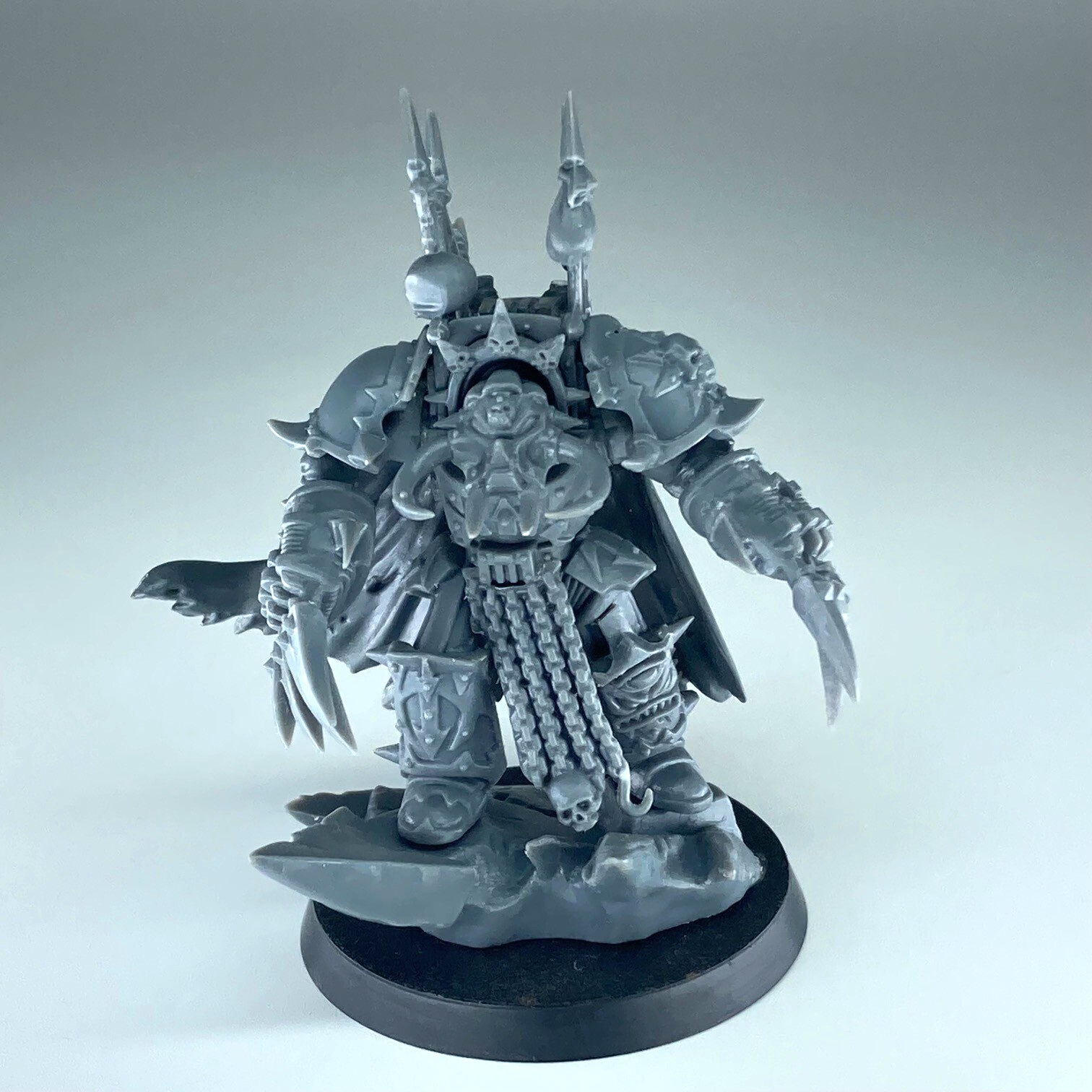 Chaos Terminator Lord - Chaos Space Marines - Warhammer 40K Games Work