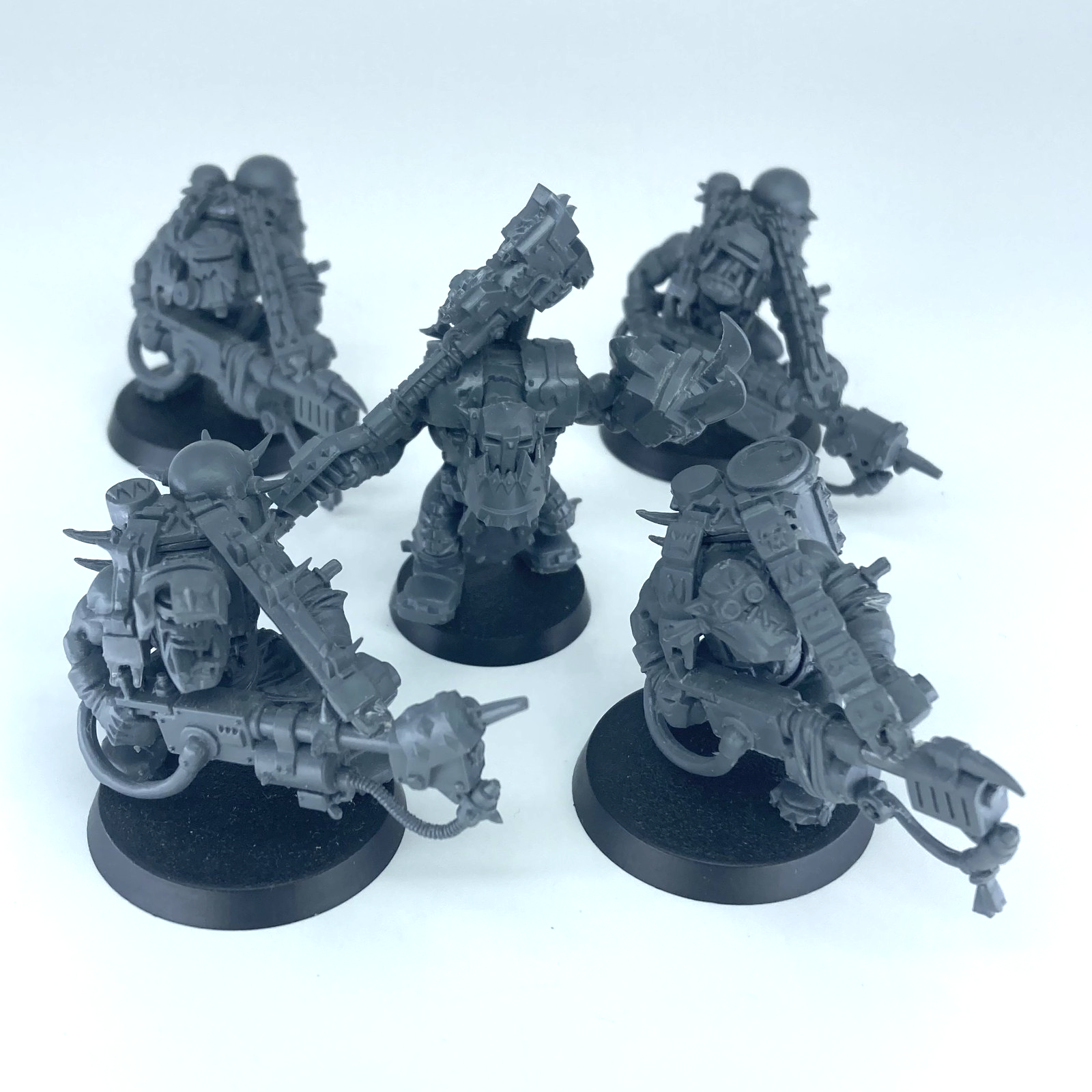 1f5b6bdb-2875-4b96-9a75-8848e6e3b1fc