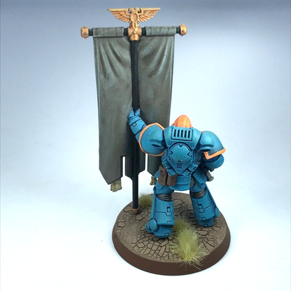 Space Marine Primaris Army Standard Bearer HQ - Painted - Warhammer 40K C3332