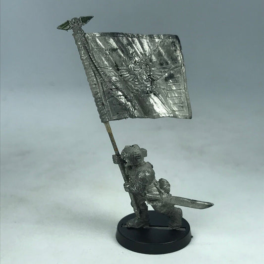 Metal Cadian Standard Bearer Imperial Guard - Warhammer 40K X10307