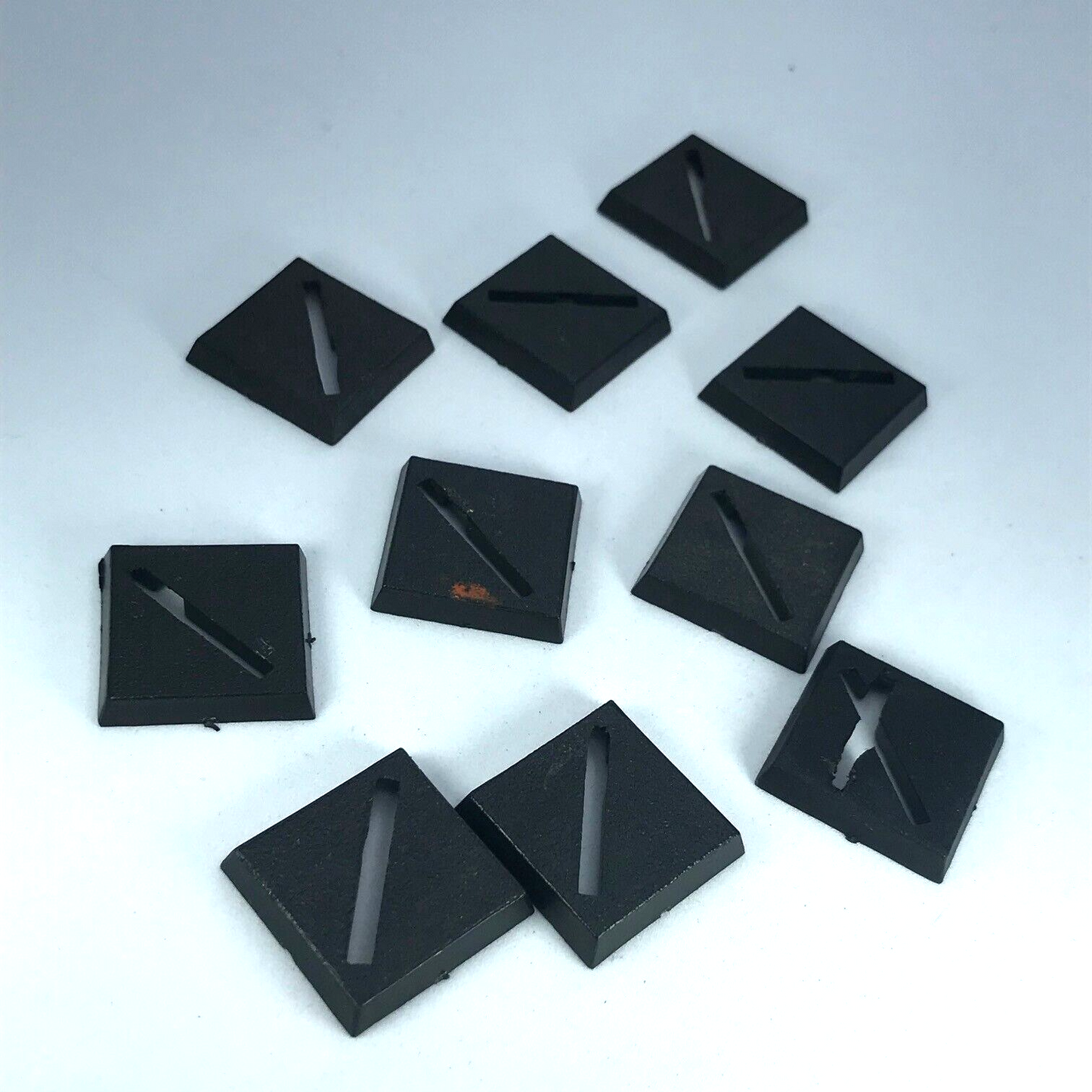 Original GW Dated 1984 20mm Square Bases Slotta - Warhammer Fantasy X4548