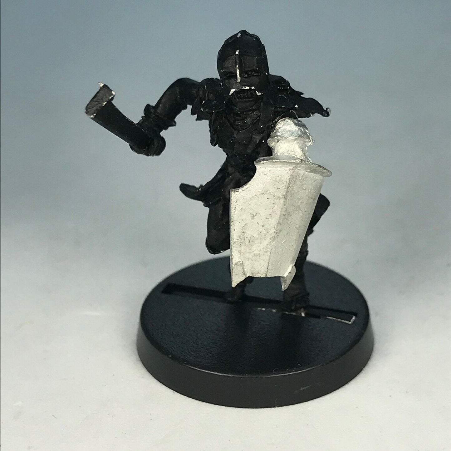 Metal Uruk Hai Scout LOTR - Warhammer / Lord of the Rings X5113