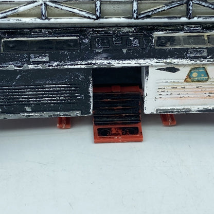 24908448-fd06-4bc1-8db9-b2f11aeb5a3b