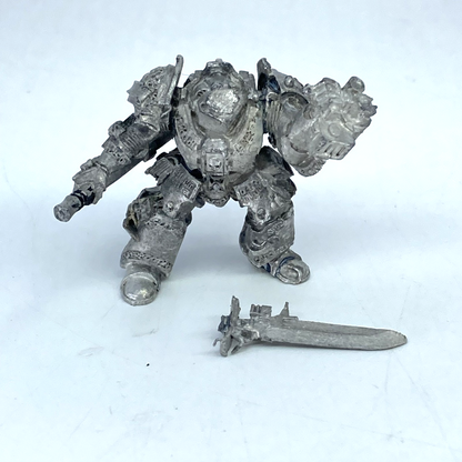 255abb0d-a141-43f2-af3d-32222bd4497e