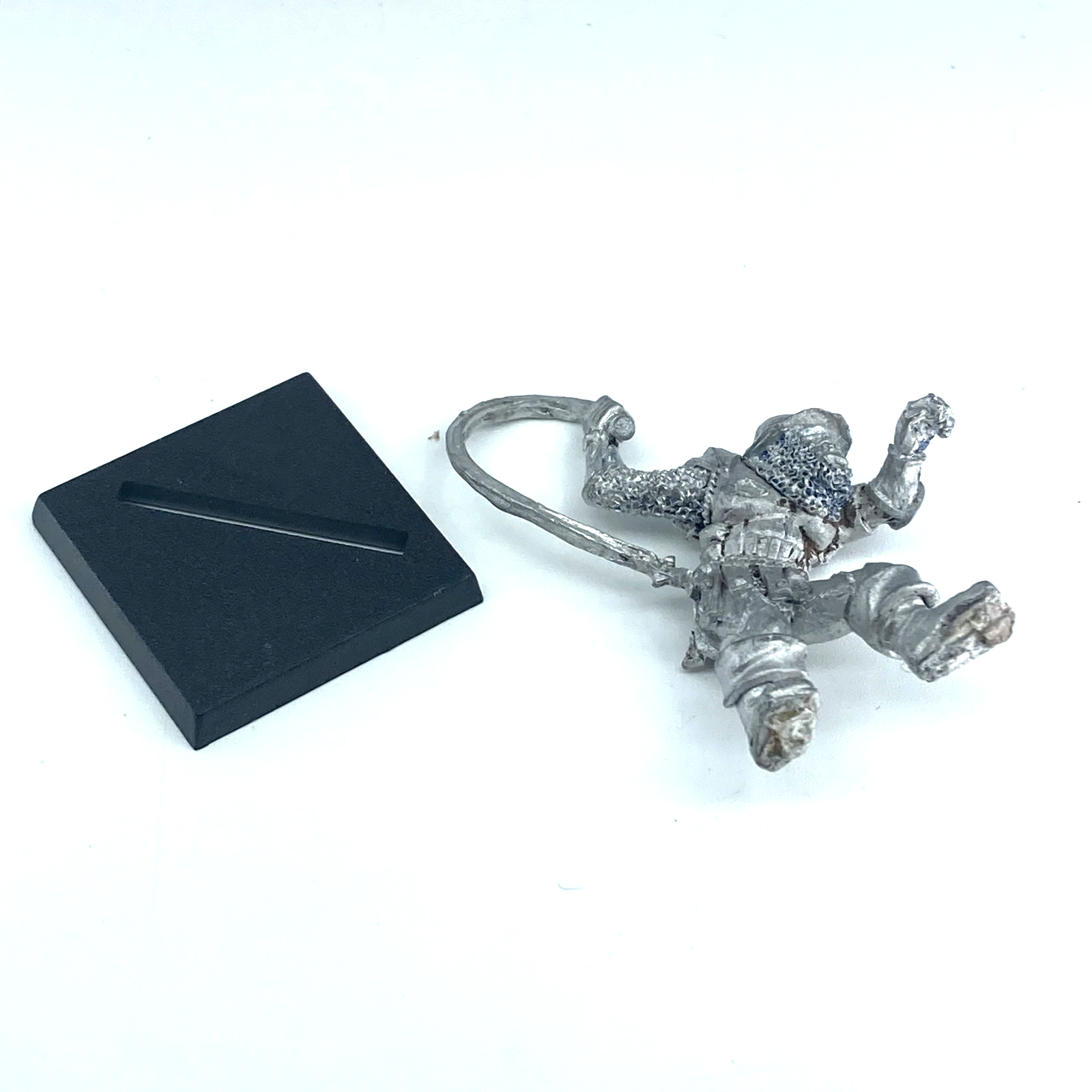25c255db-af87-4512-b2f2-56cda2a470bb