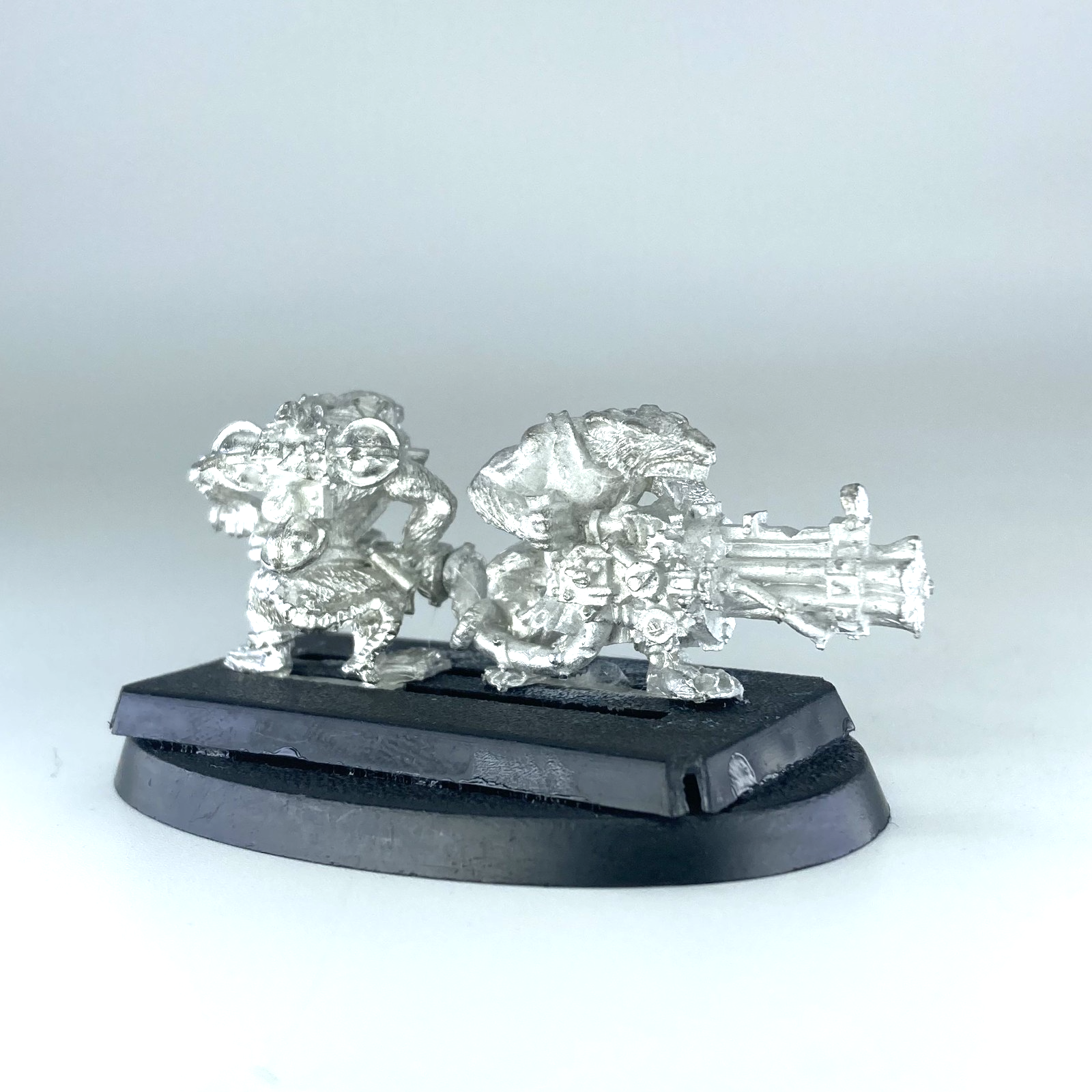 26e19f34-4938-4e59-a4d1-7a283d66971e