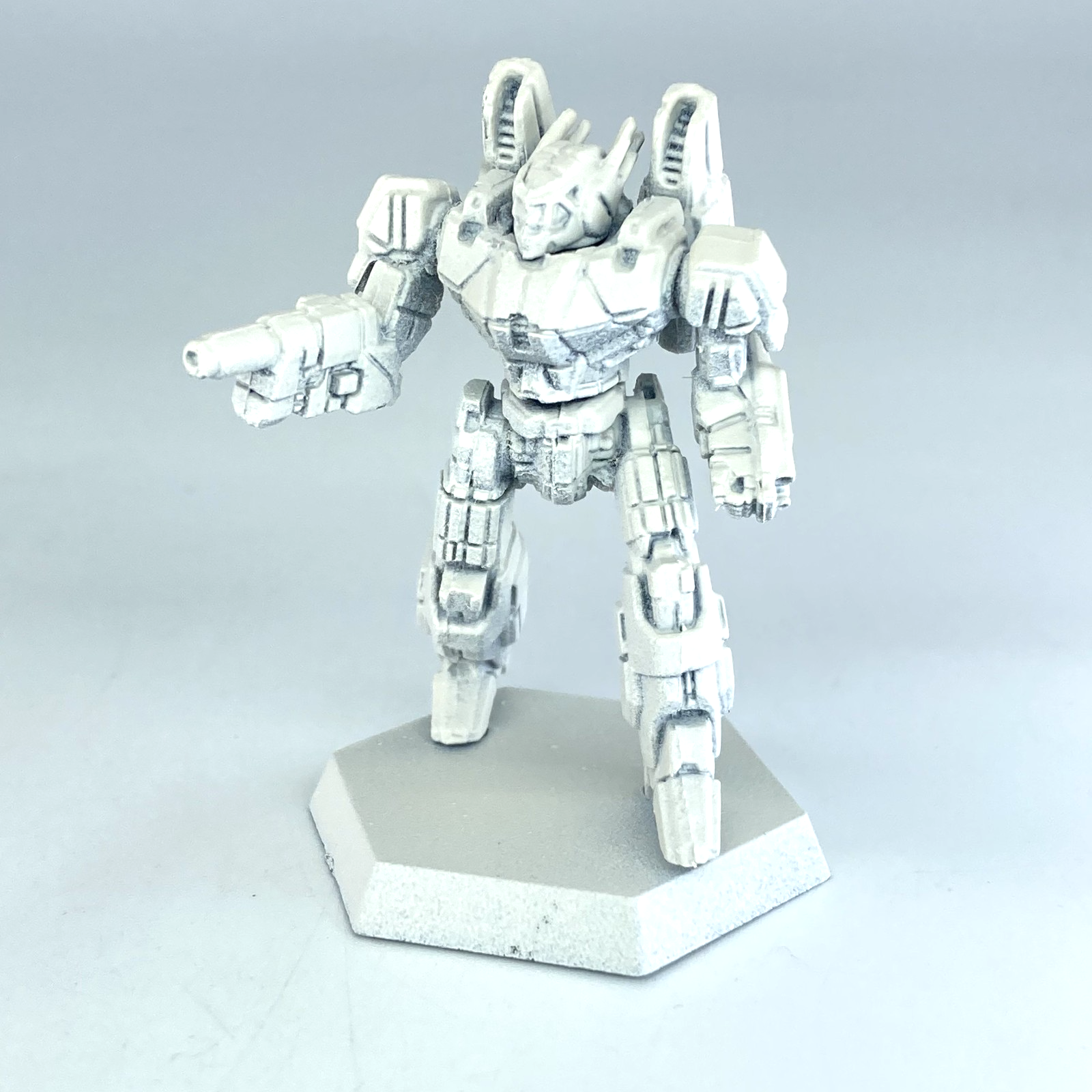 28528036-14aa-4083-a5a7-17d3156dc515