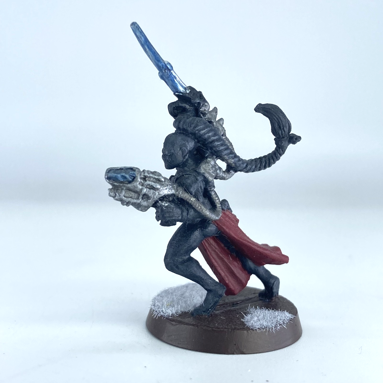 28609d1f-2d31-483a-a6a9-af2b73f86281