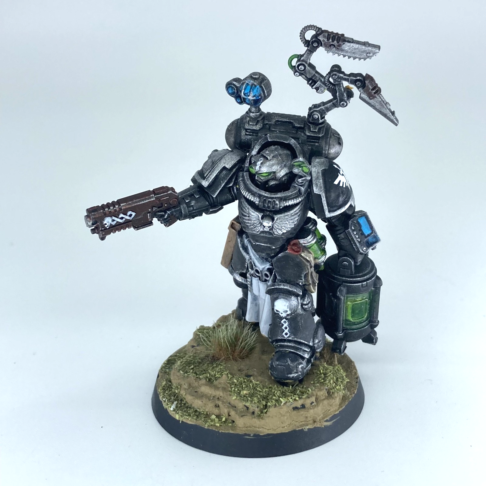 28860137-e8b9-4064-81ae-ba855affe697