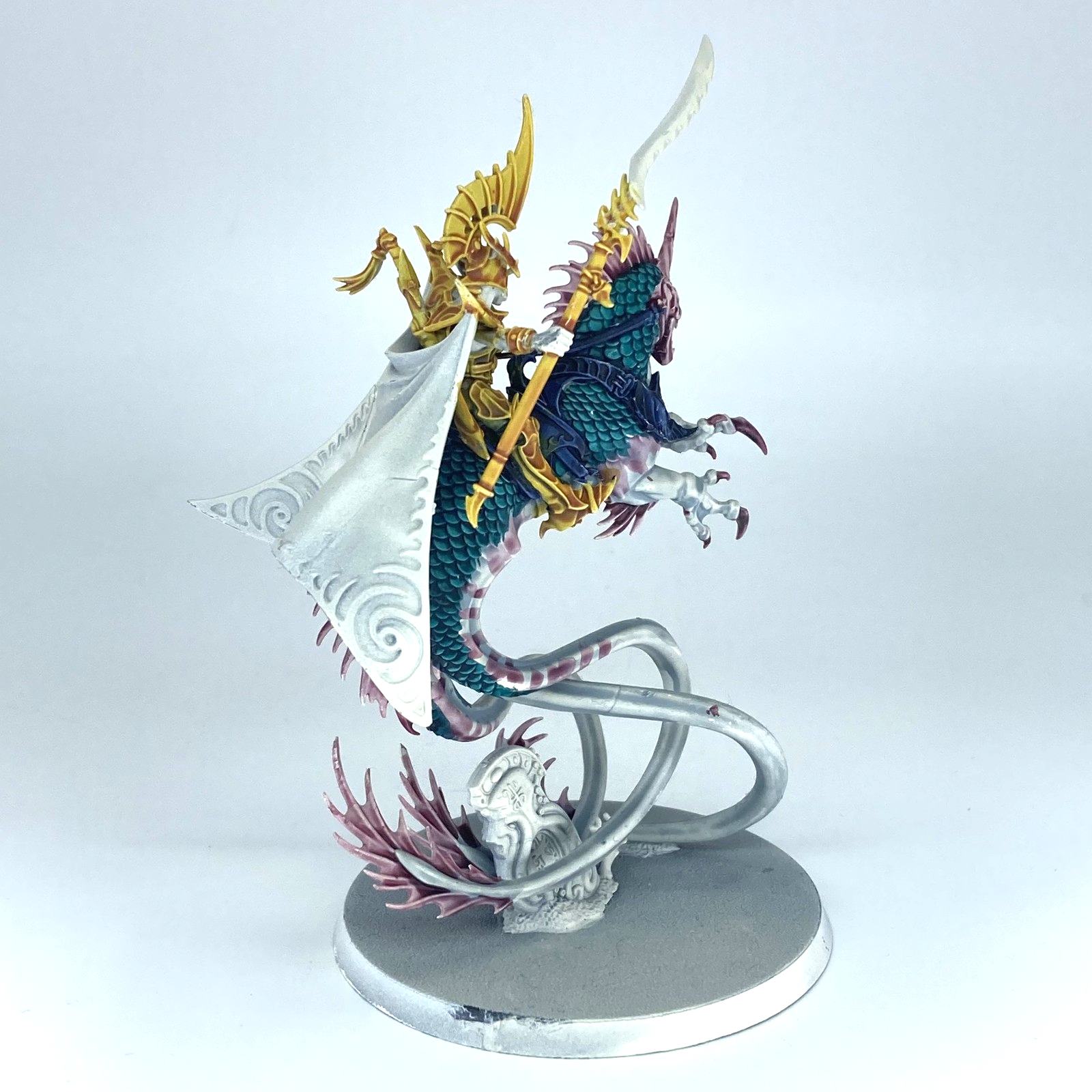 28bbd1e4-17a3-4e58-bc5f-0858c10a9aad