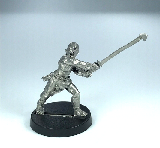 Uruk Hai Beserker Metal LOTR - Unpainted Warhammer / Lord of the Rings GW X4837