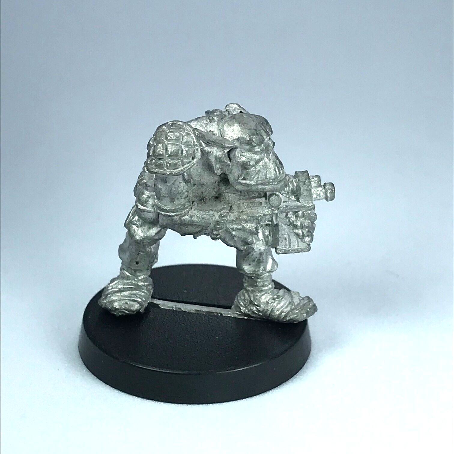 Classic metal space ork trooper dated 1987 - rogue trader - warhammer 40k x3666