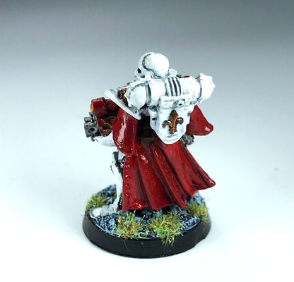 Sisters of Battle with Storm Bolter - Painted - Warhammer 40K Classic Metal X590