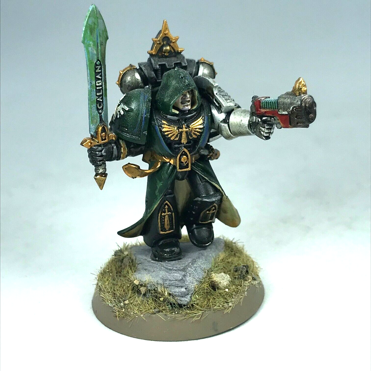 Dark Angel Captain Character Painted Space Marine - Warhammer 40K X6581