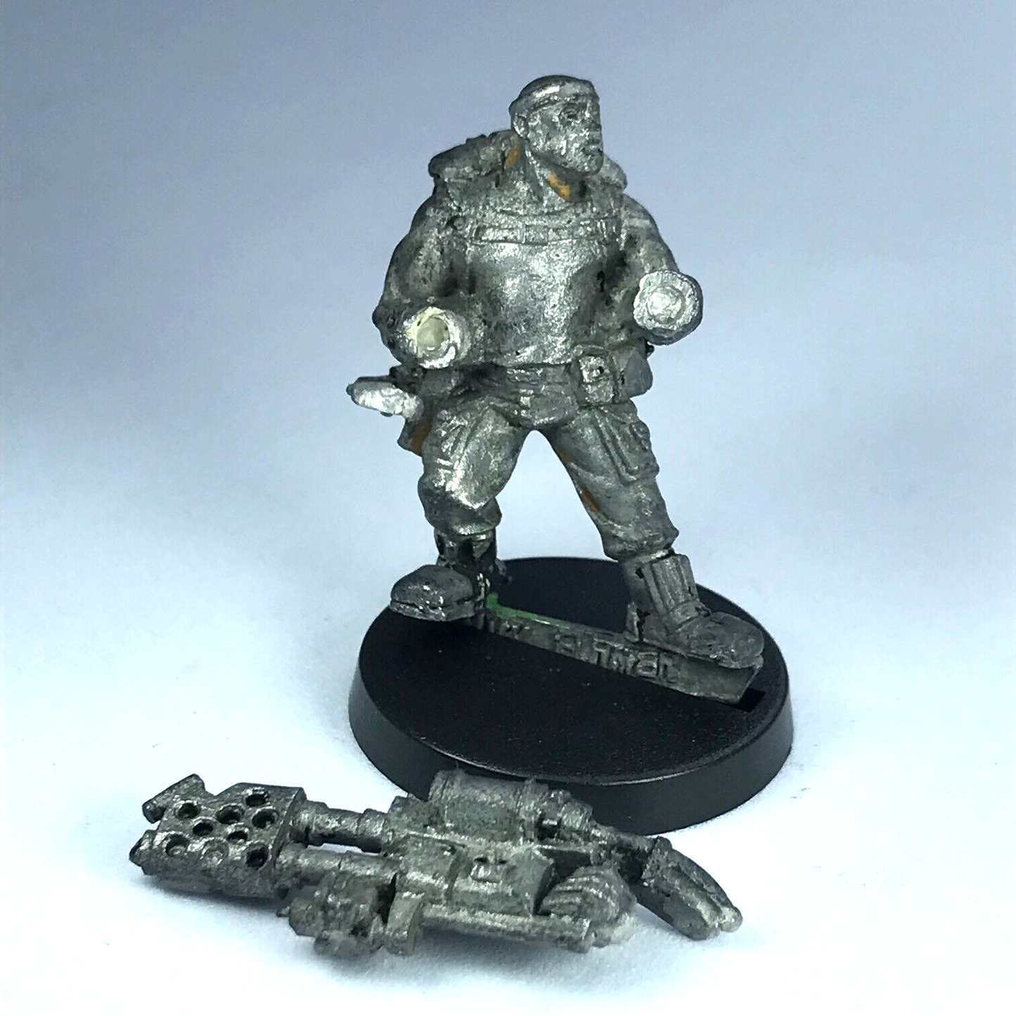 Classic Catachan with Heavy Flamethrower Imperial Guard - Warhammer 40K X5268