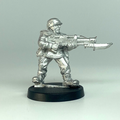 Cadian Shock Troop Rifleman Imperial Guard - Warhammer 40K Classic Metal X1510