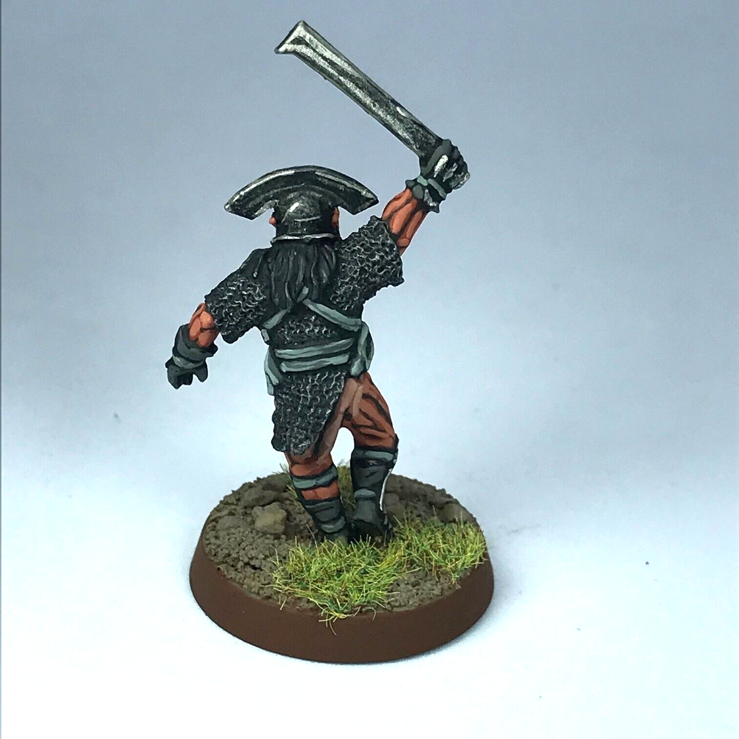 Metal Uruk Hai Captain - Painted - LOTR / Warhammer / Lord of the Rings X348