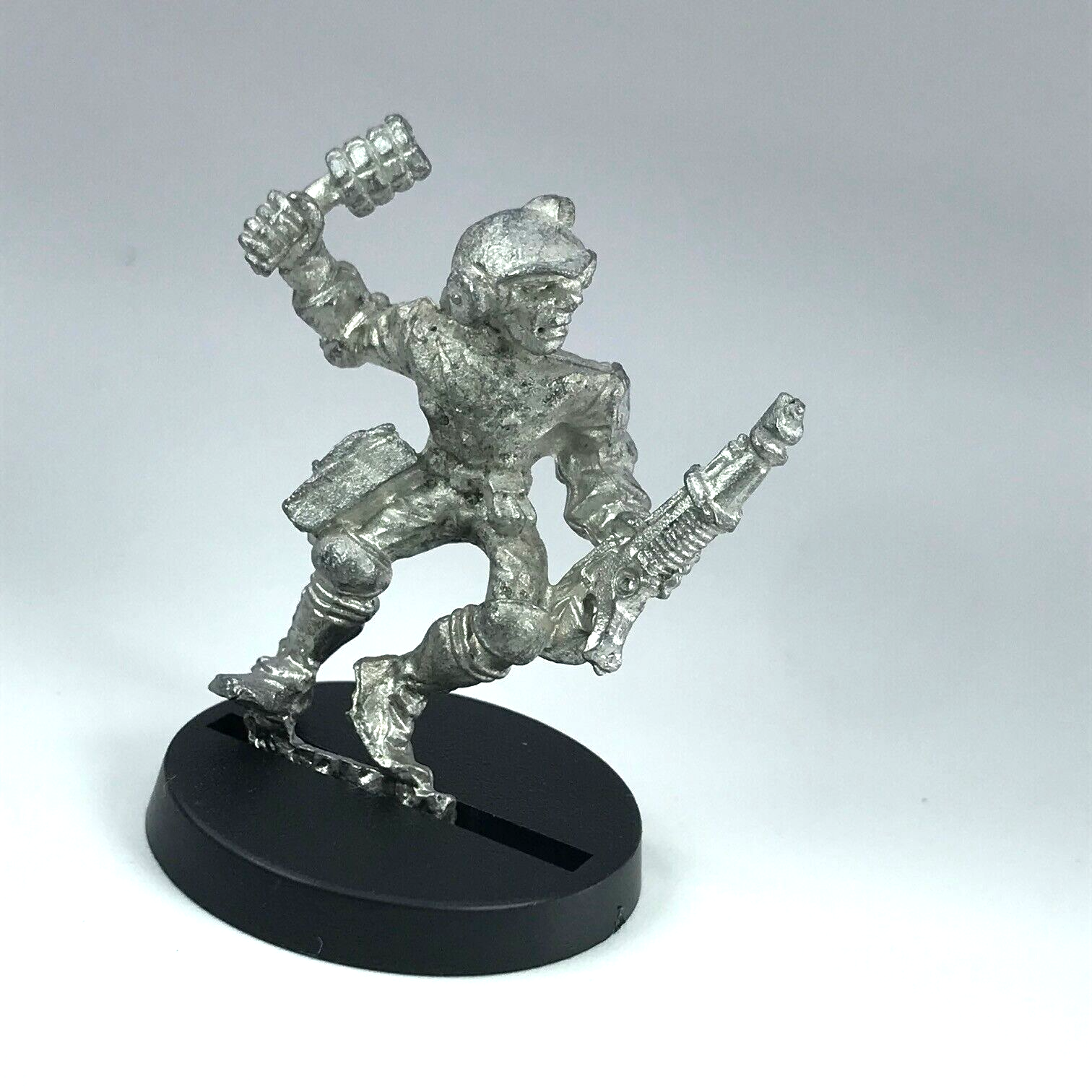 Imperial army assault trooper moss rogue trader dated 1987 warhammer 40k x8194