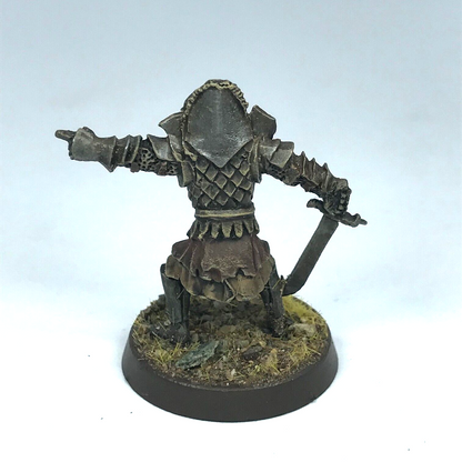 Metal Mordor Orc Captain - Painted - Warhammer / Lord of the Rings X5870