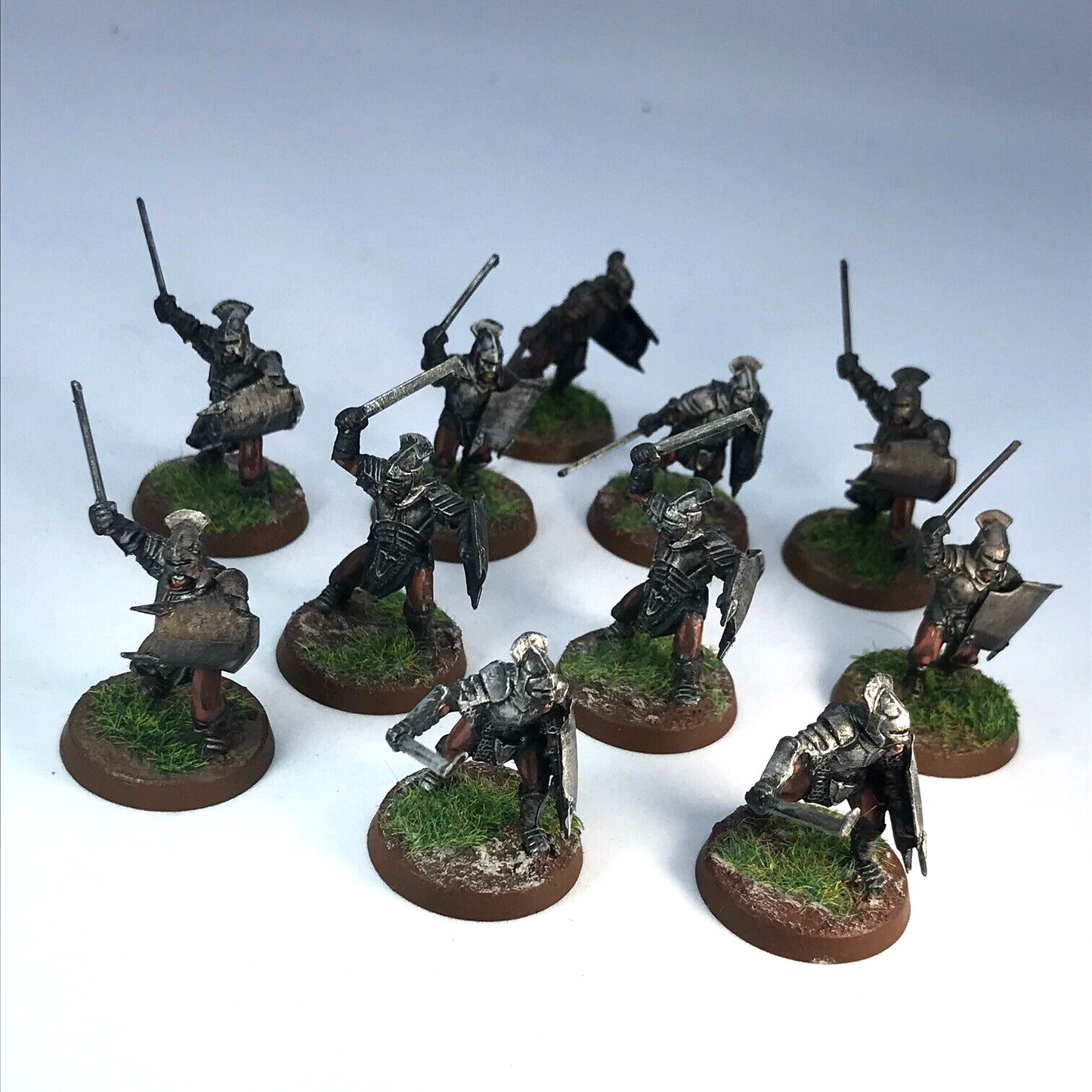 Uruk Hai Warriors - Warhammer / Lord of the Rings Painted Games Workshop C4558