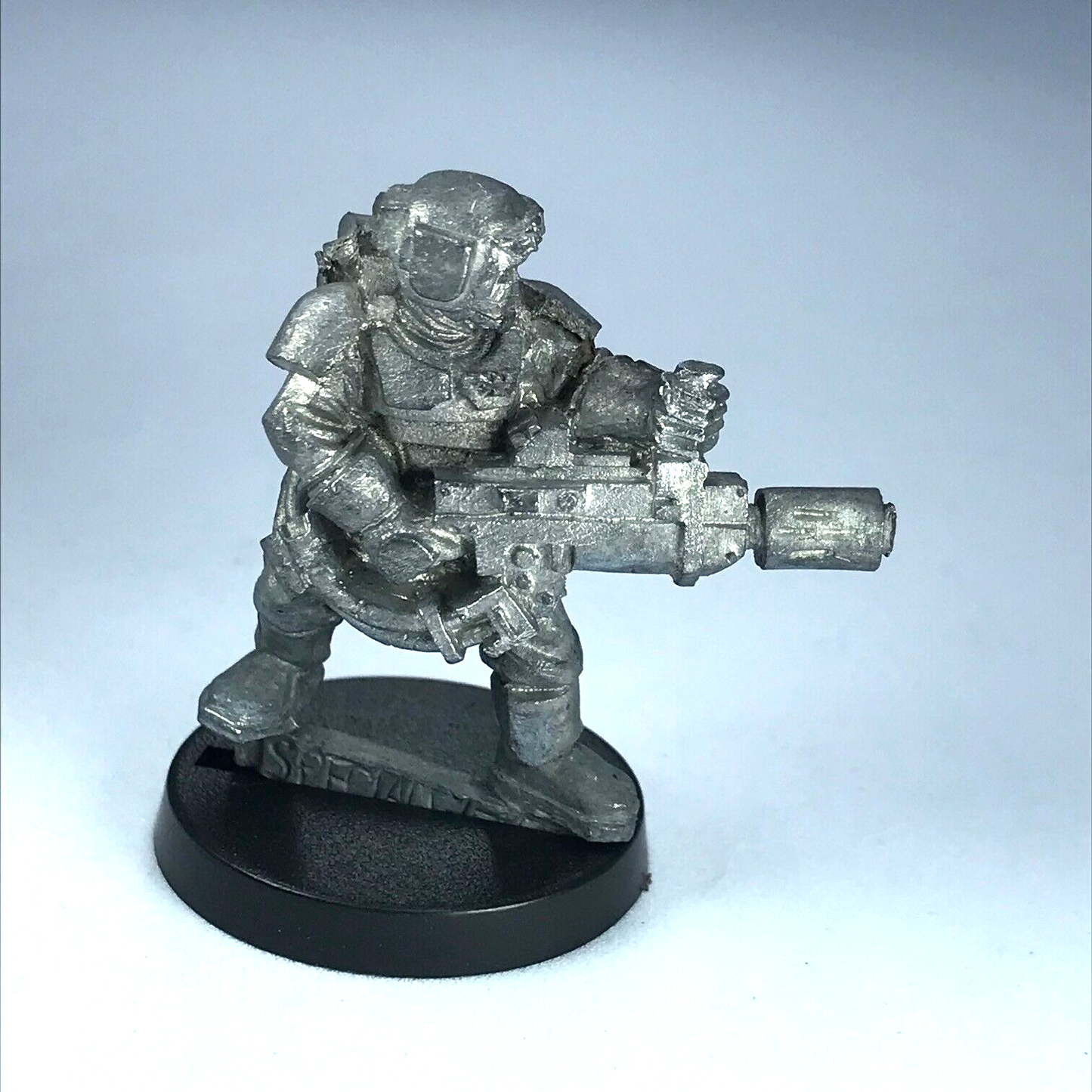 Classic Cadian with Melta Gun - Company HQ Imperial Guard - Warhammer 40K X7024