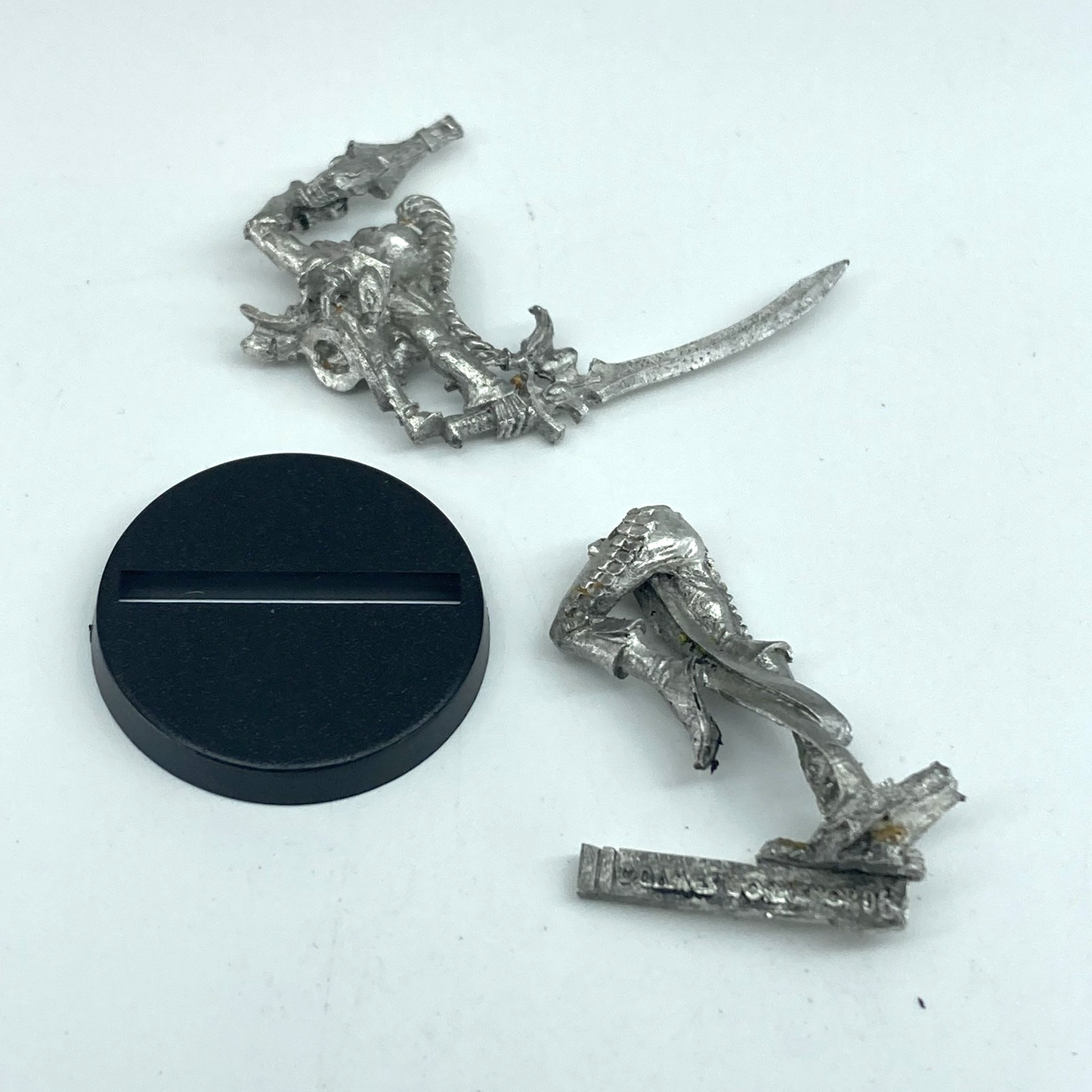 377c5898-5b75-4436-8270-32bf0c91ef22