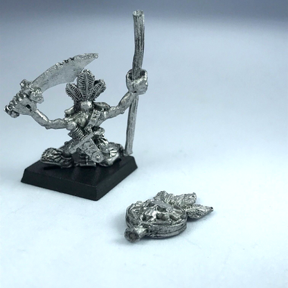 Classic Metal Forest Goblin Standard Bearer - Citadel Warhammer Fantasy X11916