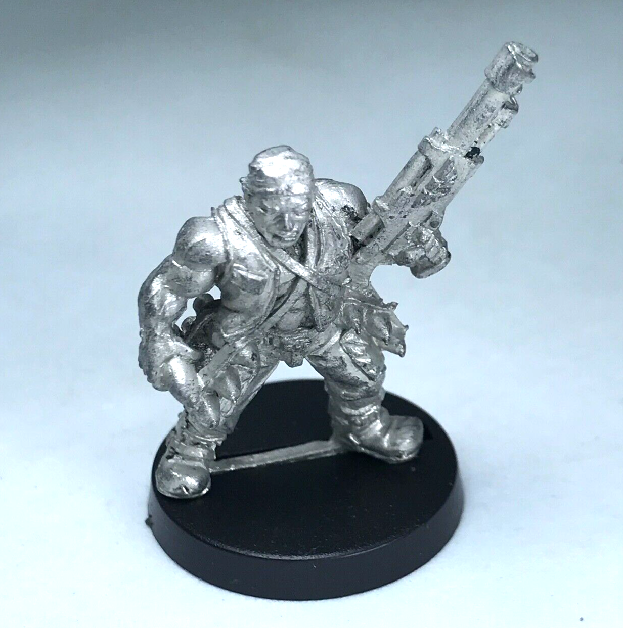 Classic Catachan Rocket Launcher Loader Imperial Guard - Warhammer 40K X4129