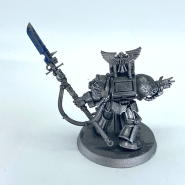 3c1bb208-6070-41d3-b759-a2978677523a