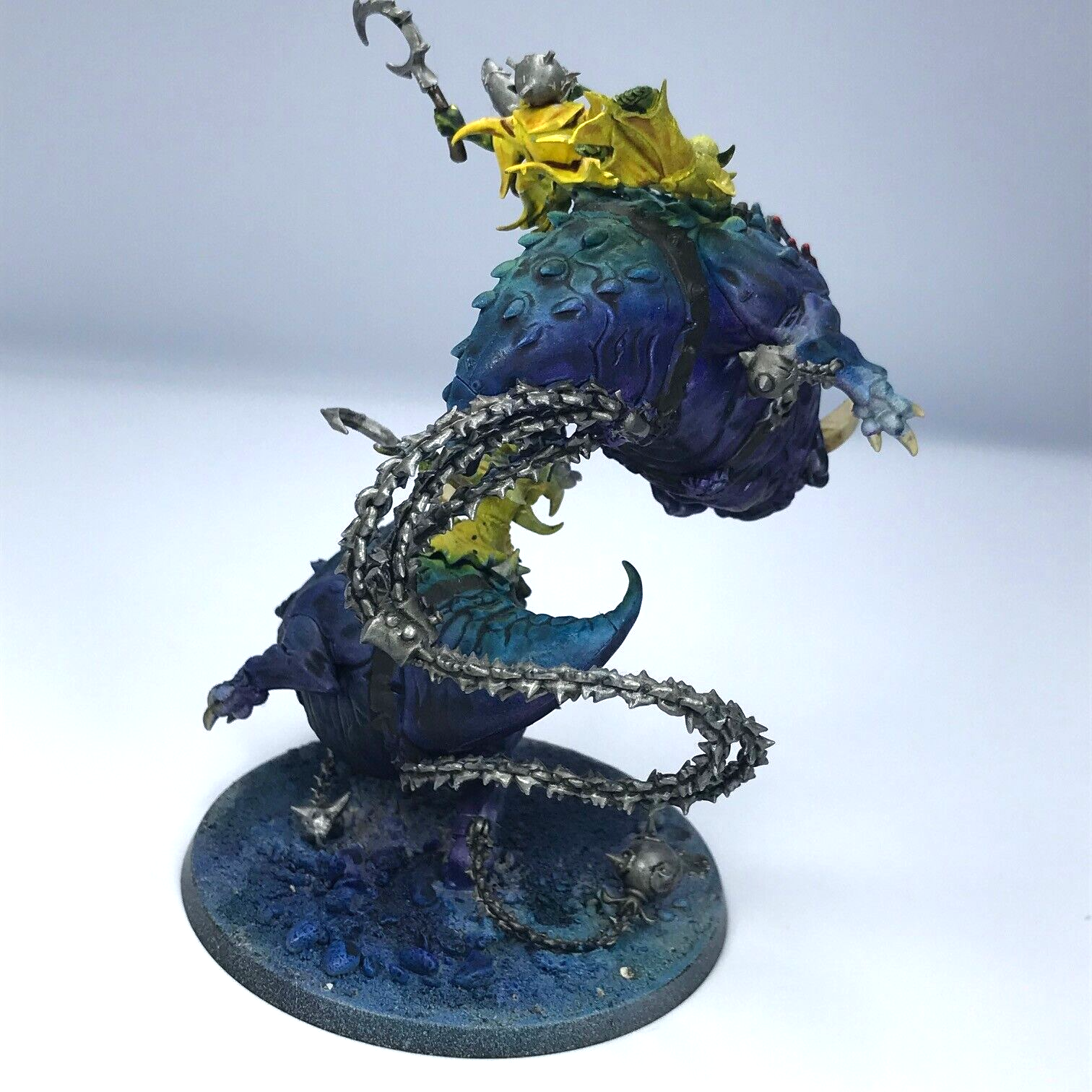 Loonboss on Giant Cave Squig - Gloomspite Gitz - Warhammer Age Of Sigm Loonboss on Giant Cave Squig - Gloomspite Gitz - Warhammer Age Of Sigm