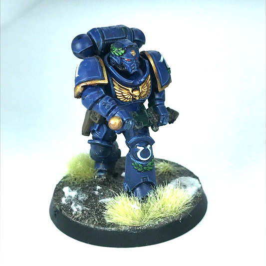 Space Marine Captain Ultramarines - Painted - Warhammer 40K X8437