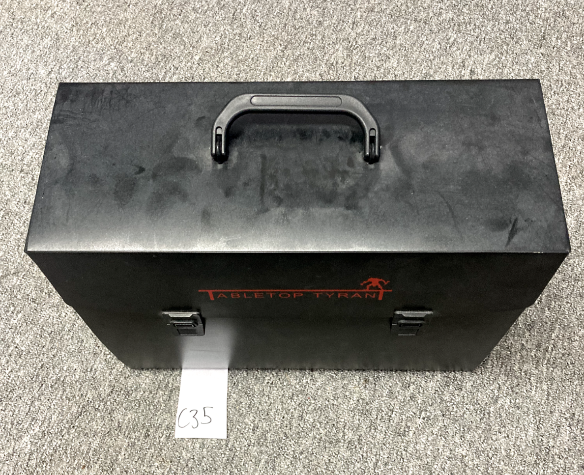 Tabletop Tyrant Figure Carry Case Ideal for Warhammer 40K / LOTR CASE35