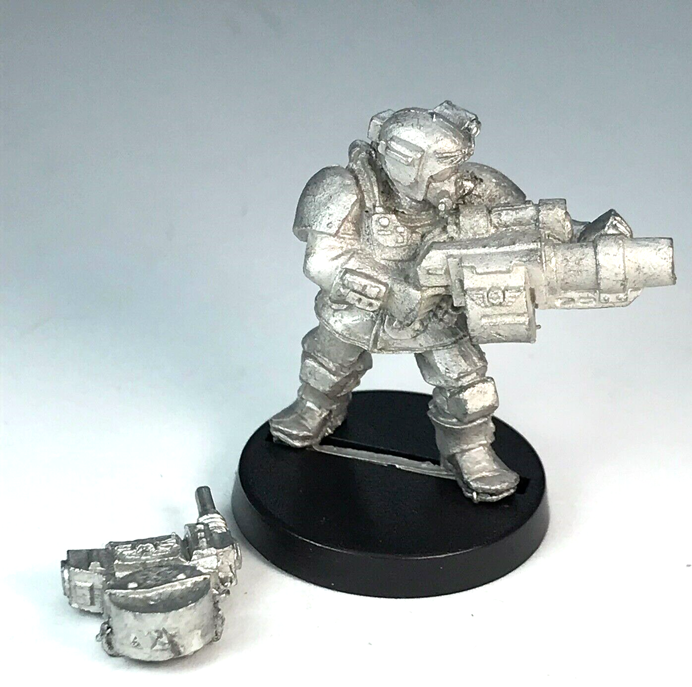 Imperial Guard Kasrkin Stormtrooper Grenade Launcher - Warhammer 40K Metal X2010