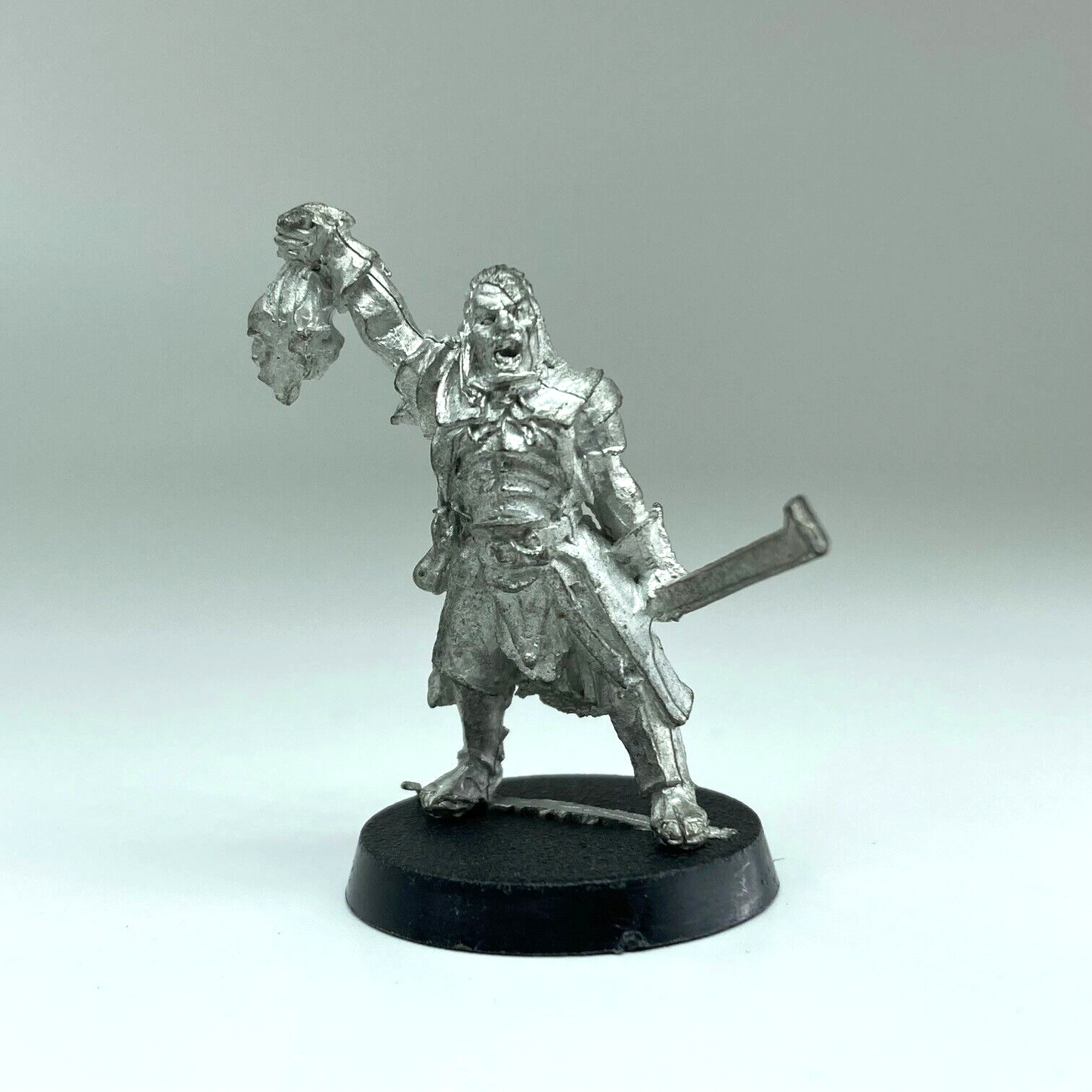 Ugluk Uruk Hai Captain LOTR - Warhammer / Lord of the Rings Metal X8919