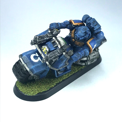 Classic Space Marine Ultramarine on Bike - Painted - Warhammer 40K C282