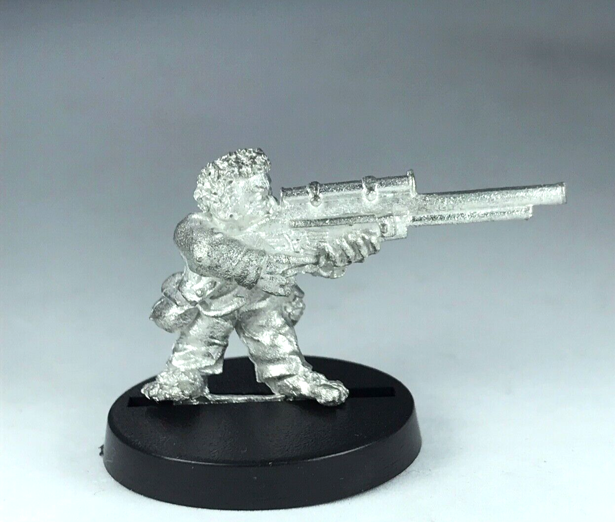 Ratling Sniper Scout Halfling Imperial Guard - Warhammer 40K Classic Metal X965