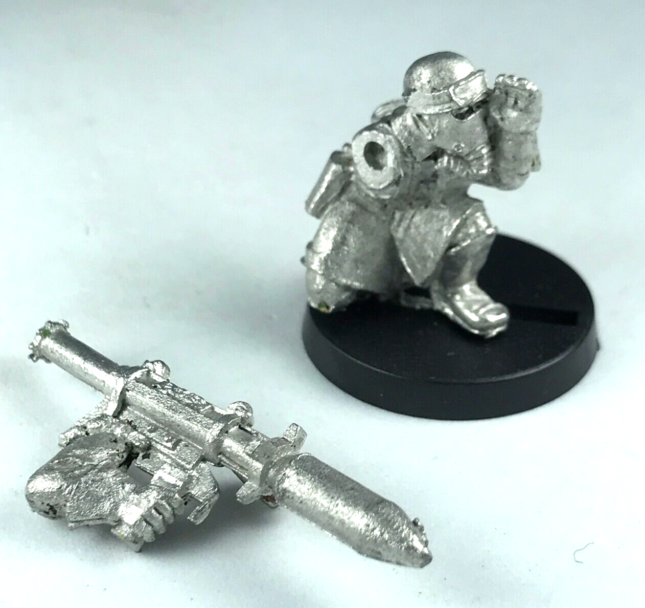 Classic Steel Legion with Rocket Launcher Imperial Guard - Warhammer 40K X905