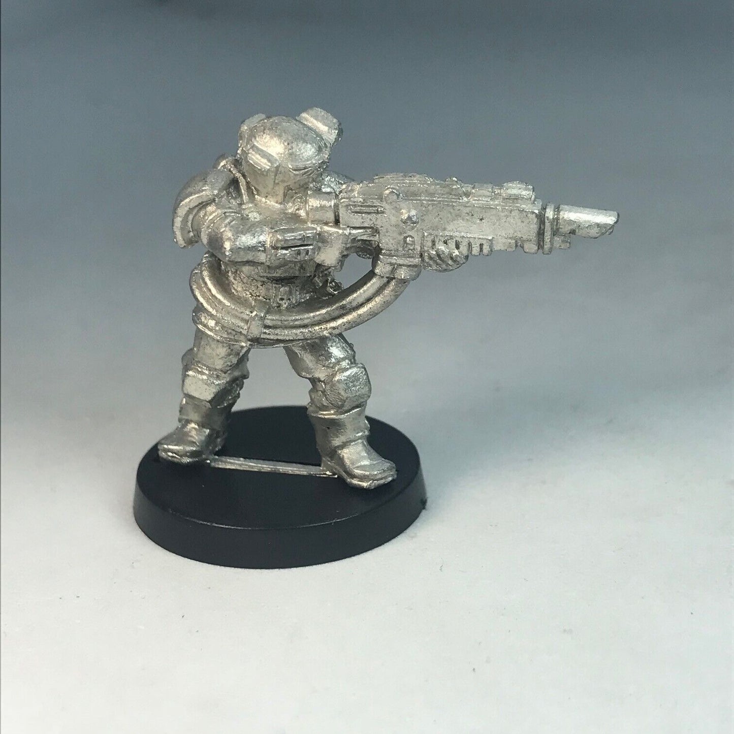 Metal Imperial Guard Kasrkin Stormtrooper Rifleman - Warhammer 40K X9966