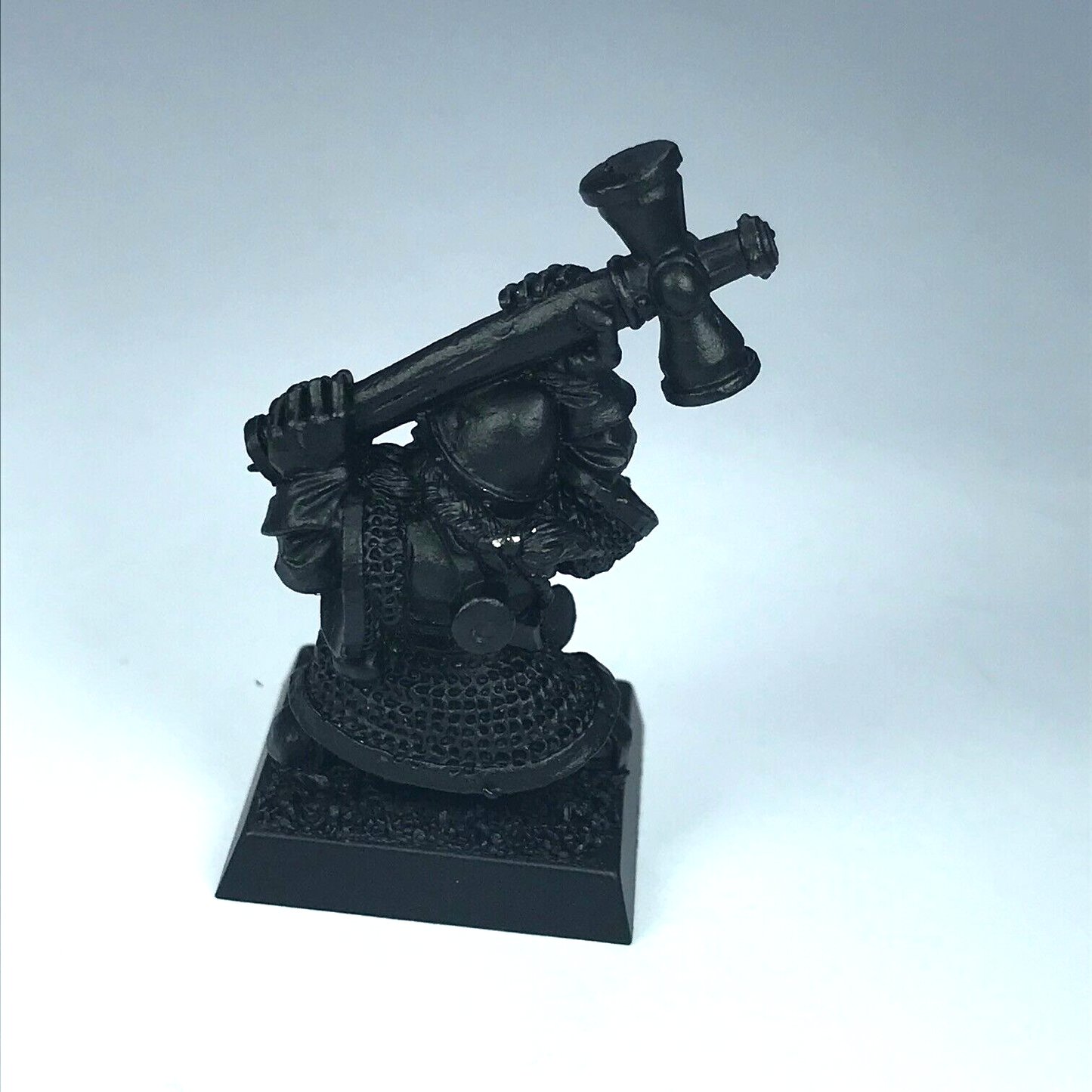 Metal Classic Dwarf Hammerer Warrior - Undercoated - Warhammer Fantasy X10460