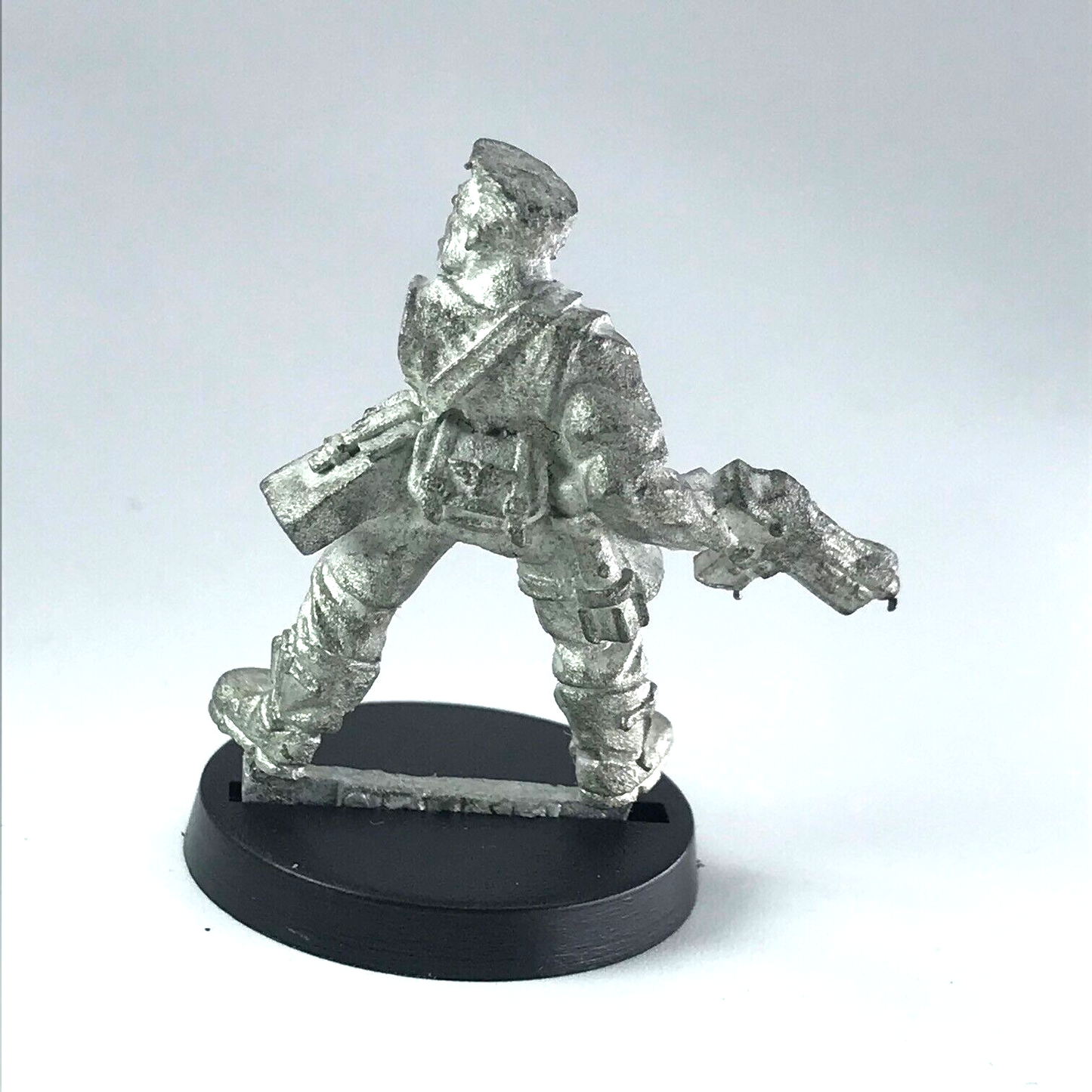 Catachan Lieutenant Commander HQ Imperial Guard - Warhammer 40K Metal X2208