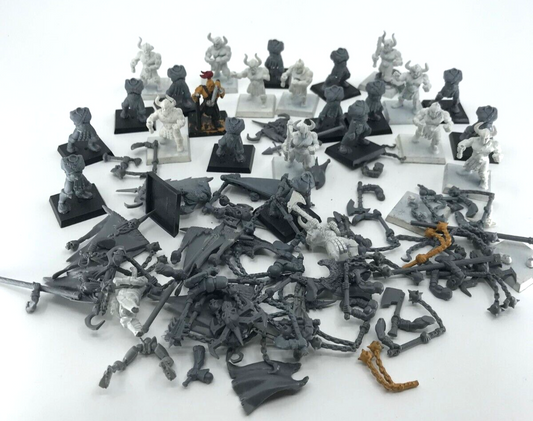 Marauder Warriors of Chaos Parts Lot - Warhammer Fantasy Games Workshop C3415