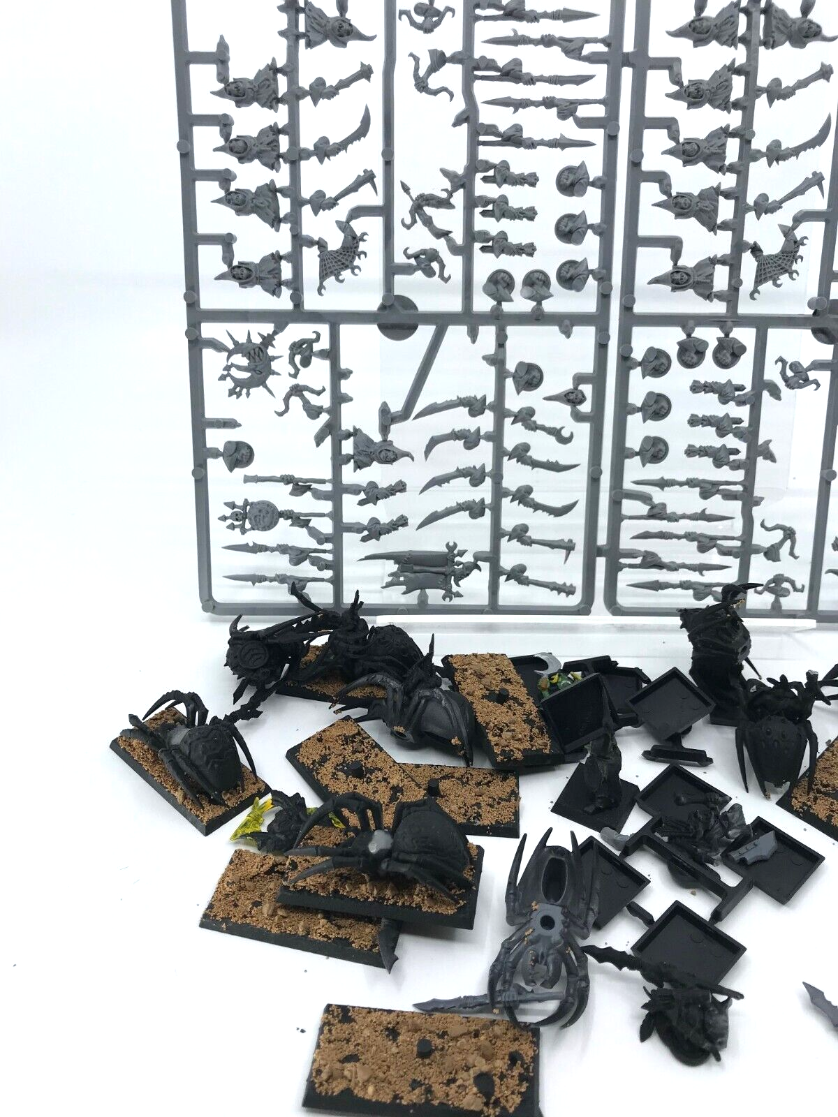 Goblin Lot Spares Bundle Parts Bits Orcs & Goblins - Warhammer Fantasy C17