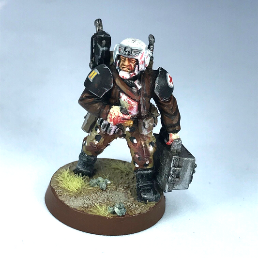 Astra Militarum Company HQ Medic - Painted - Warhammer 40K Games Workshop X12483