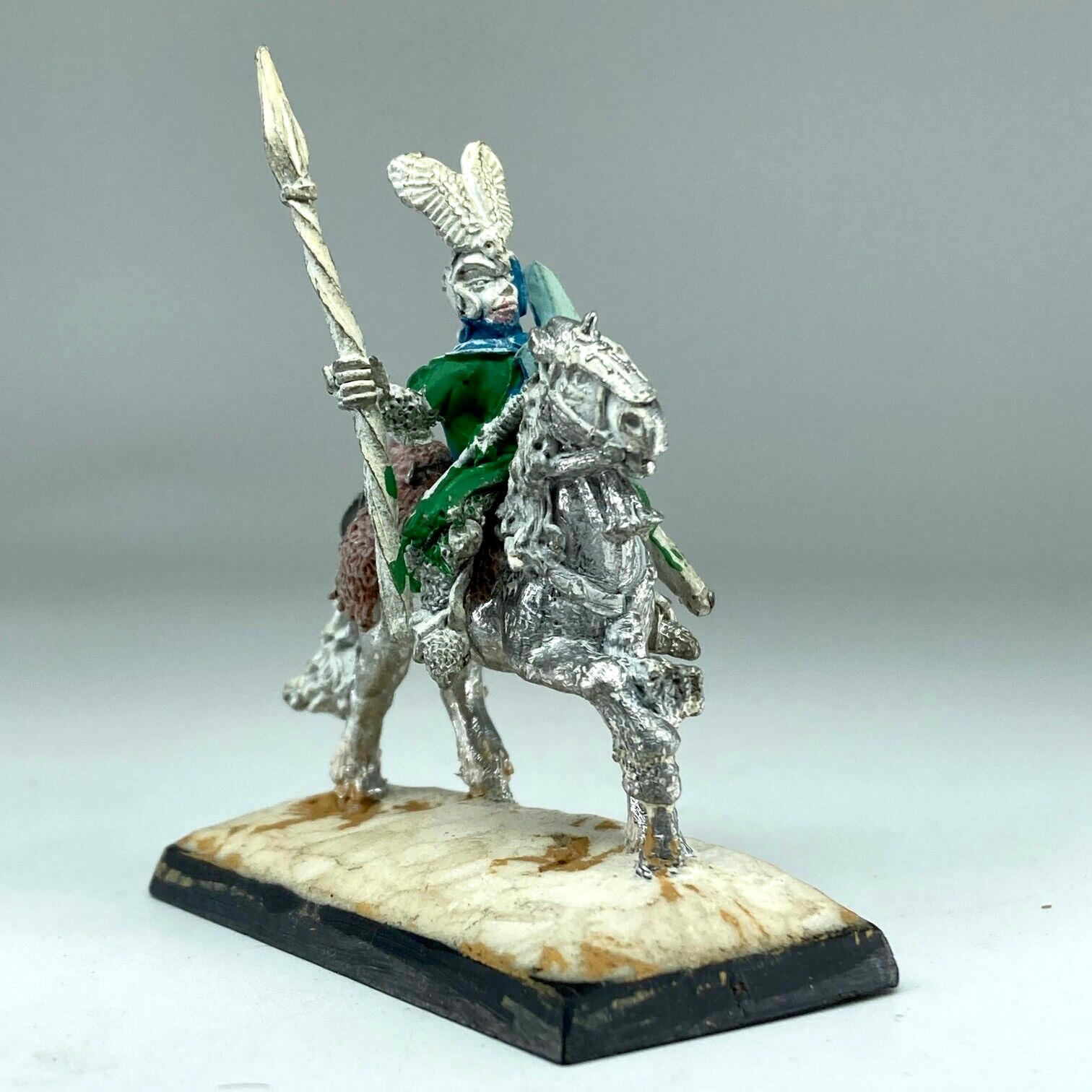 4f6e7f7b-8eec-487d-b6d2-f29206fde9c1