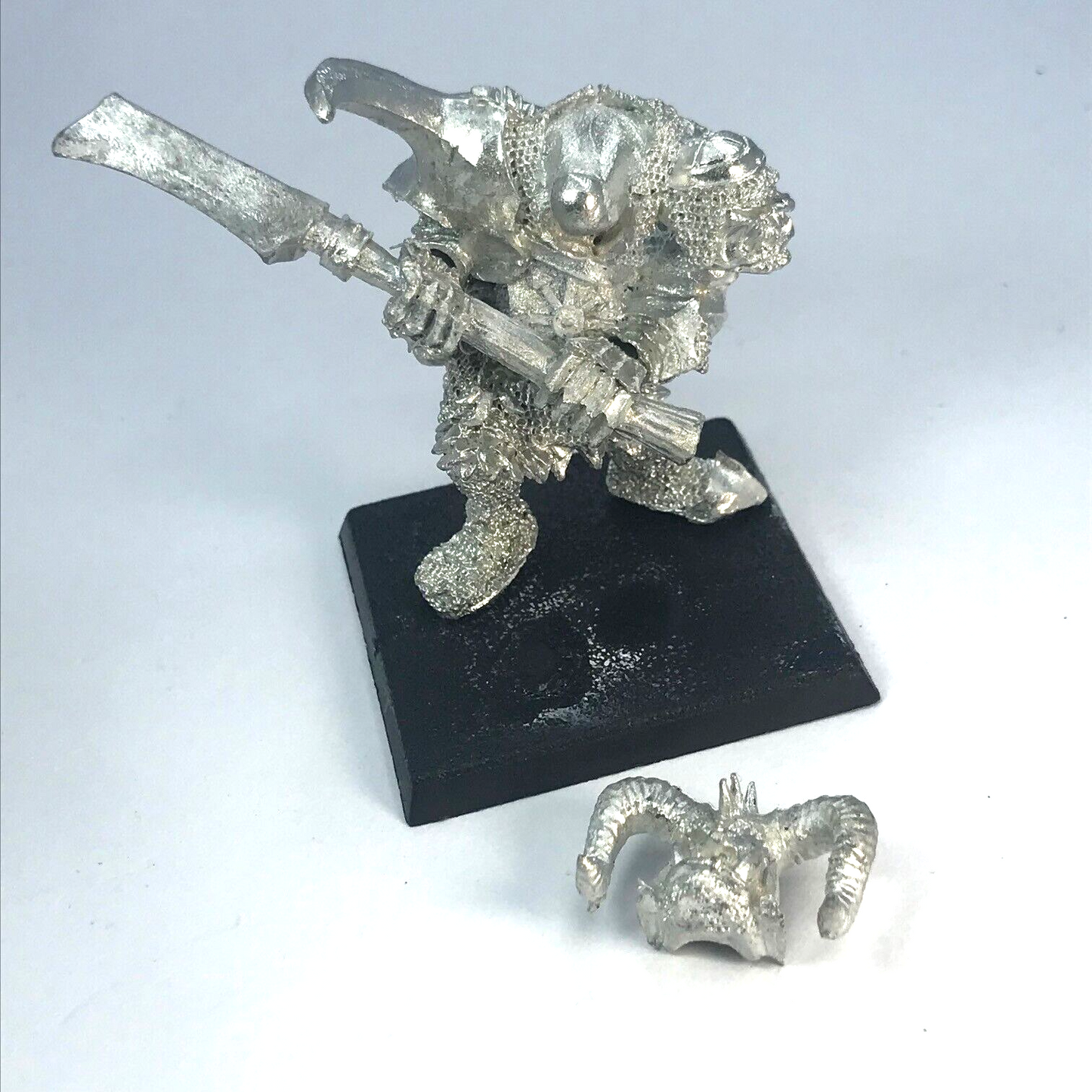 Classic Chaos Ogre Two Handed Weapon Warriors of Chaos Warhammer Fantasy C870