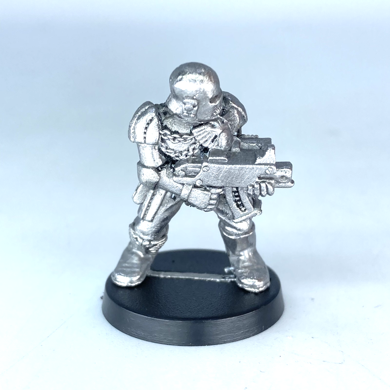 Adeptus arbites enforcer - rogue trader - warhammer 40k classic metal x8319